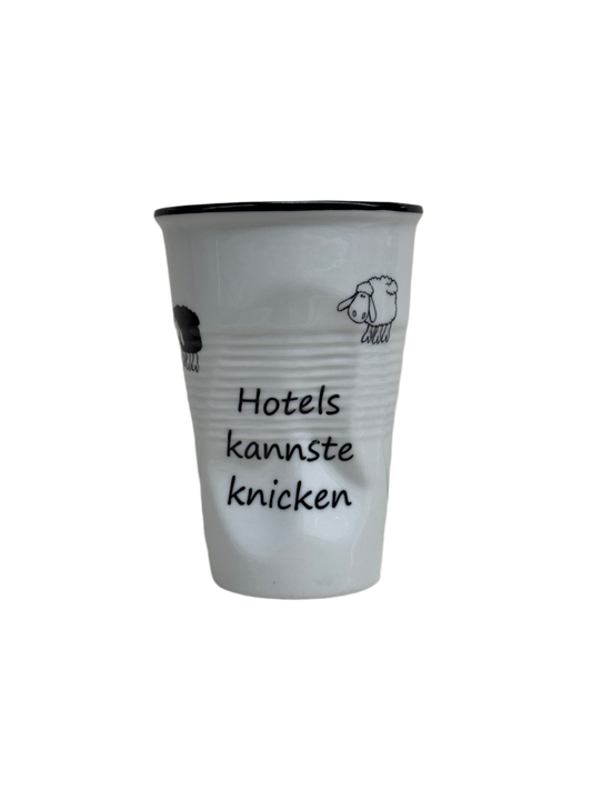Becher "Hotels kannste knicken - Camping ist das Wahre"